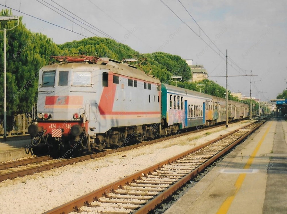 E.424 - Livrea MDVE - E.424.340 - FotoFerrovie.Info